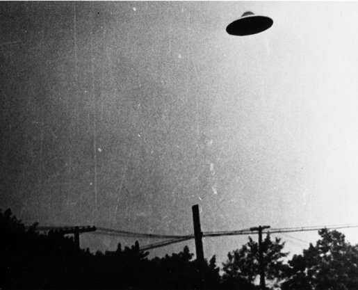 UFO fotograferet af George Stock
